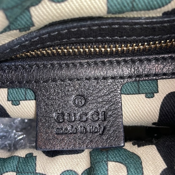 Gucci bag - Picture 8 of 16